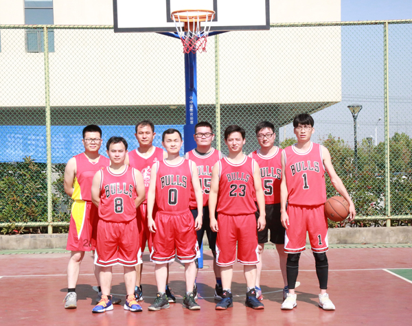 PA视讯集团官网健儿尽展风采&mdash;&mdash;新站高新区第八届职工篮球赛开赛