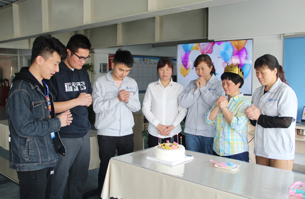 PA视讯集团官网4月员工生日会&mdash;&mdash;你是最美四月天