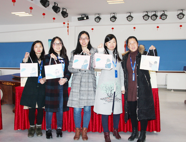 PA视讯集团官网为PA视讯集团官网女神发节日福利啦