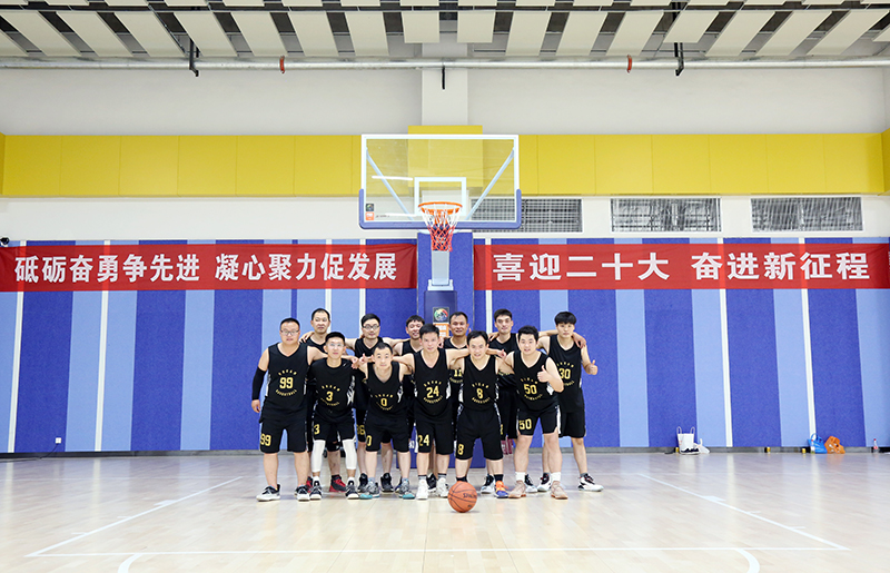 新站高新区第十届篮球比赛激情开赛 PA视讯集团官网迎来开门红