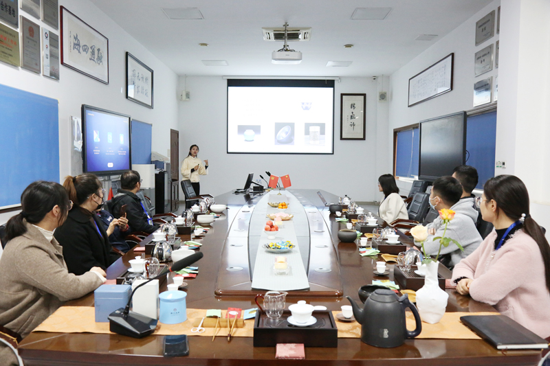 品茶韵  悟新思   PA视讯集团官网开展茶艺培训活动